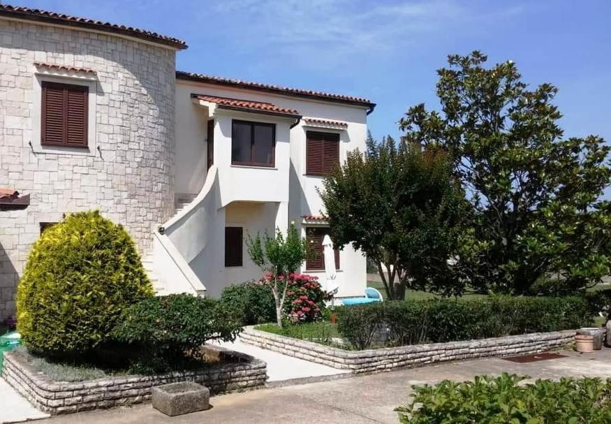 Apartmani Tara Μεντουλίν Εξωτερικό φωτογραφία