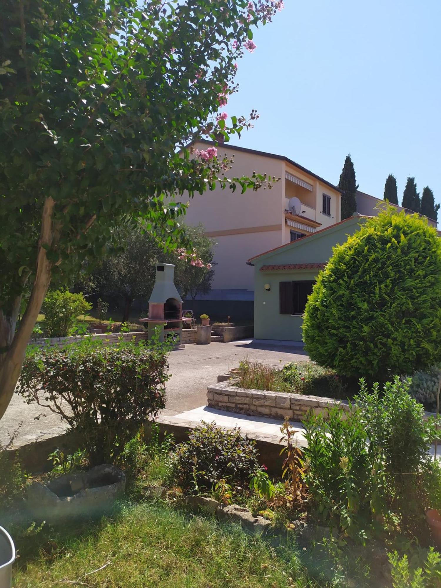 Apartmani Tara Μεντουλίν Εξωτερικό φωτογραφία