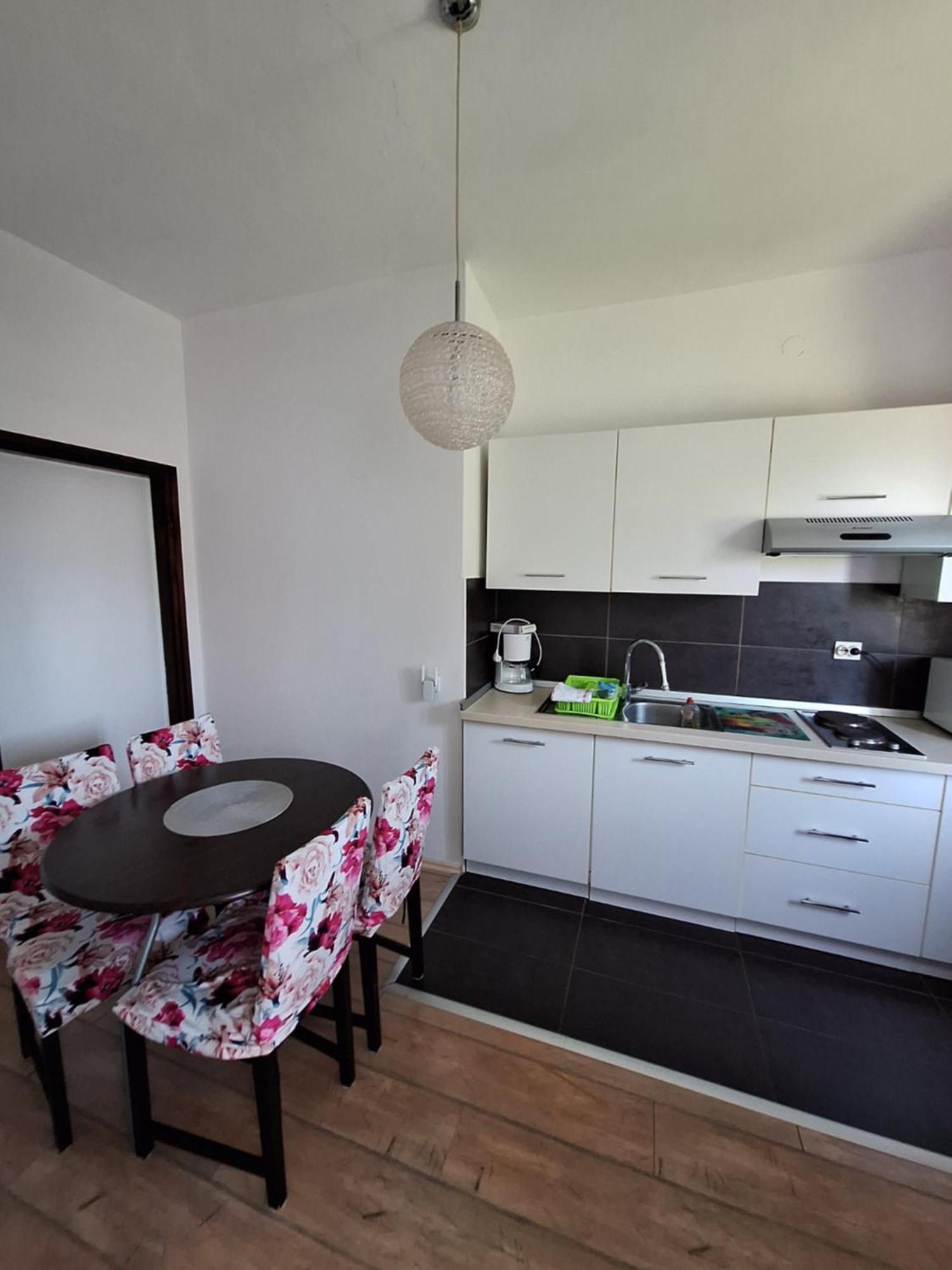 Apartmani Tara Μεντουλίν Εξωτερικό φωτογραφία